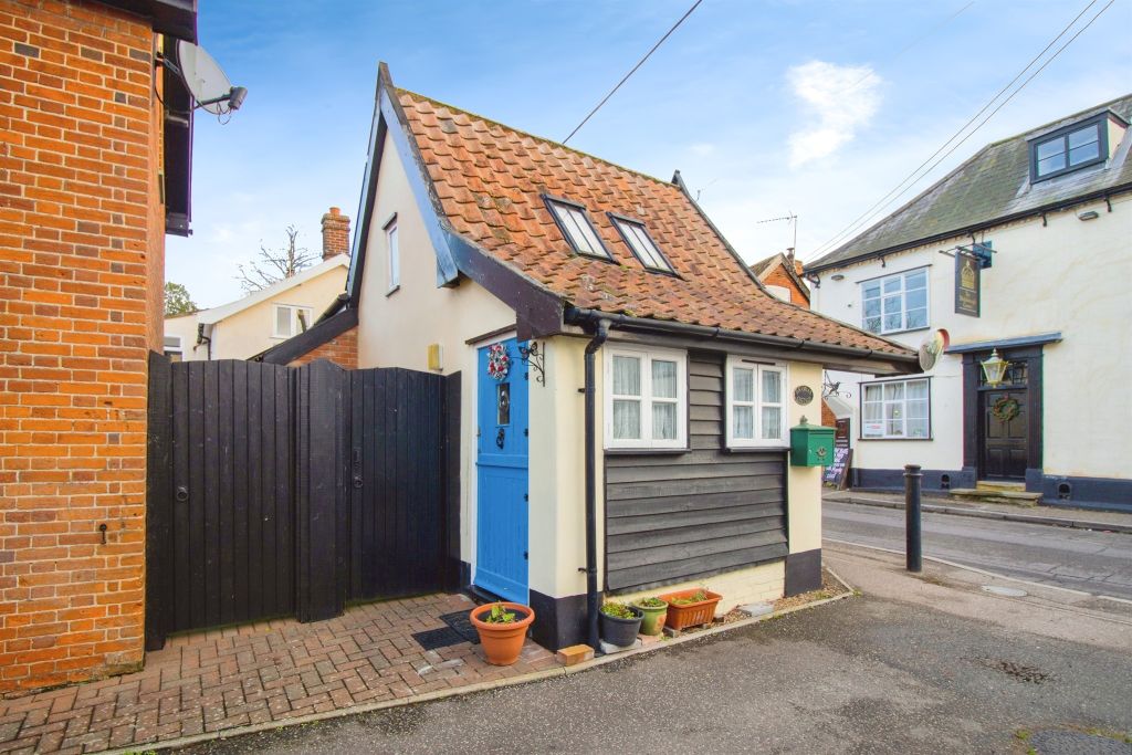 Property photo 3 of 17