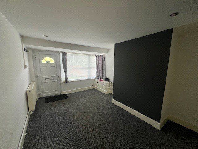 Property photo 2 of 8 Picture No. 05