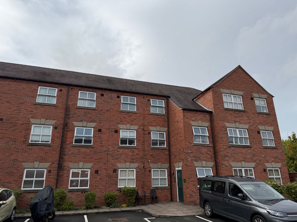 Property photo 2 of 8