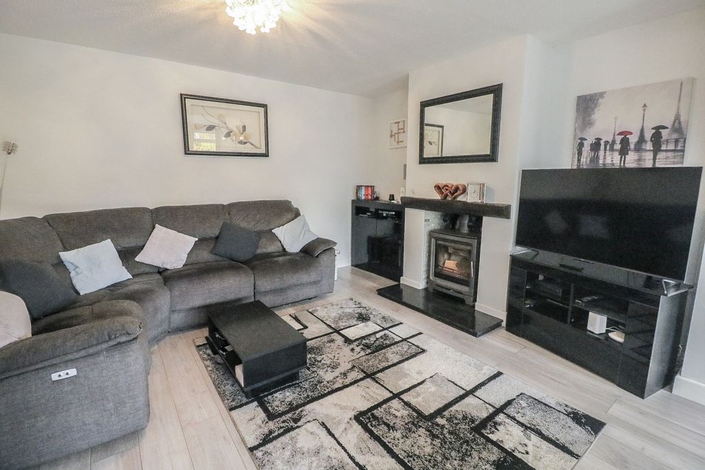 Property photo 3 of 16 11-Img_0683