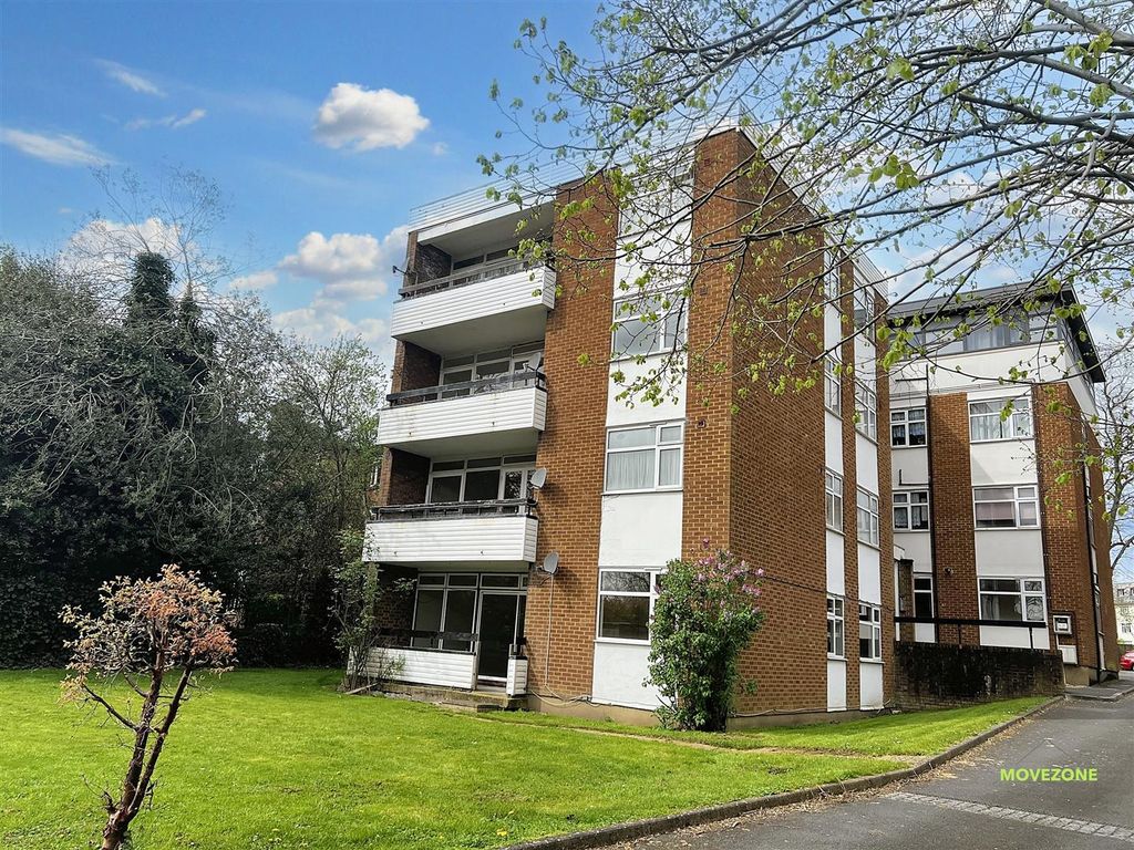 Property photo 1 of 9 1Lawrencecourtexternal.Jpg