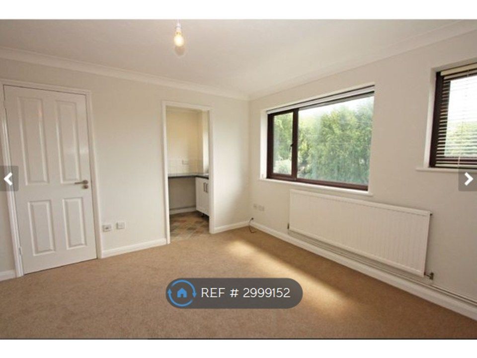 Property photo 3 of 3