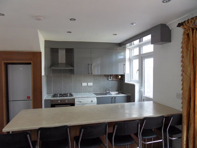 Property photo 2 of 13 Photo 13