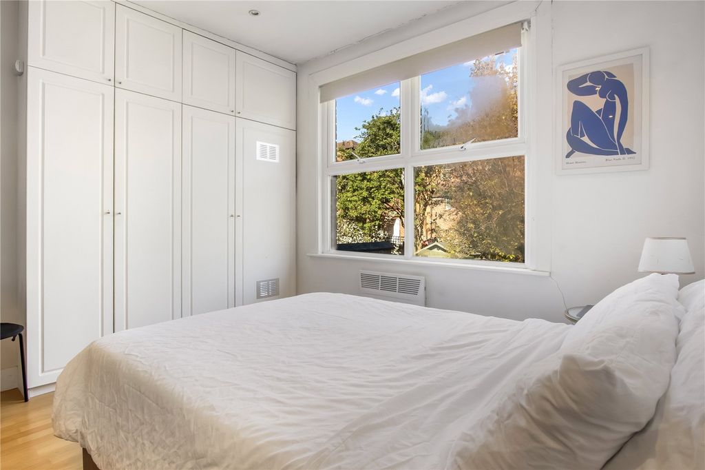 Property photo 1 of 15 Picture No. 23