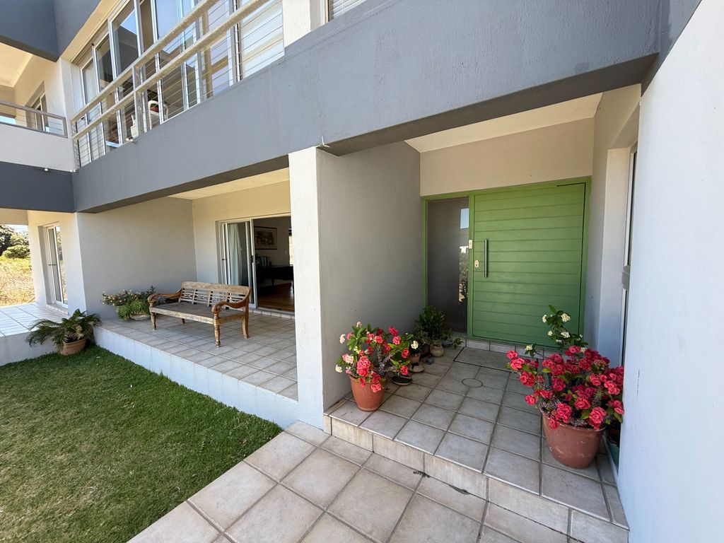 Property photo 2 of 27 Kn1721915