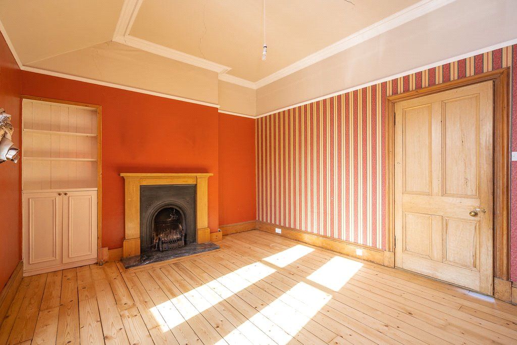 Property photo 3 of 24 Photo 3