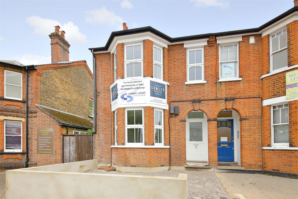 Property photo 1 of 6 2547.Jpg