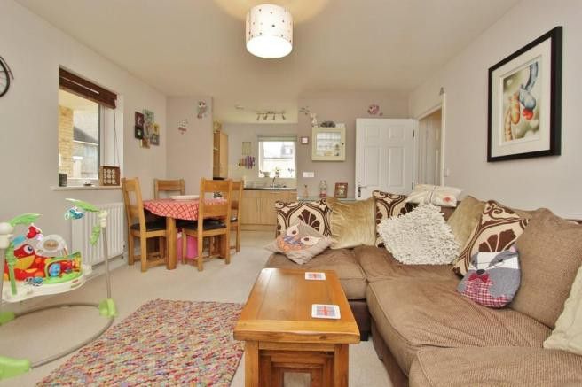 Property photo 3 of 10