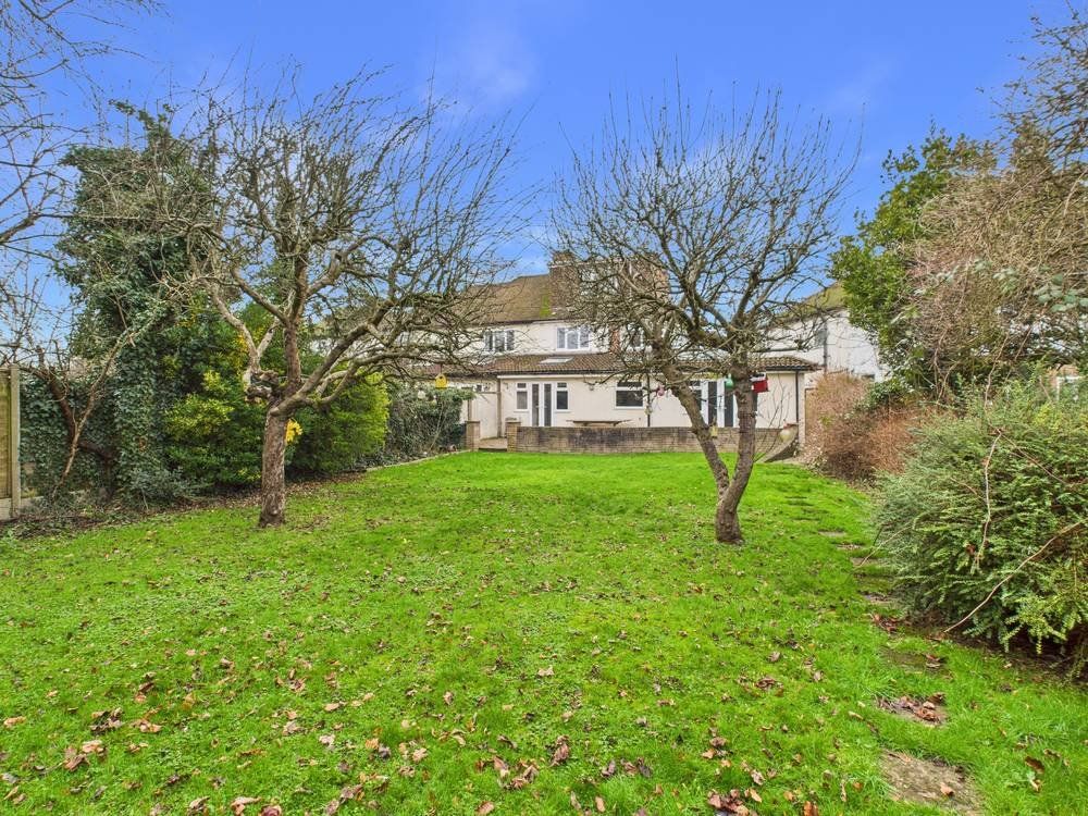 Property photo 1 of 23 Picture No. 18