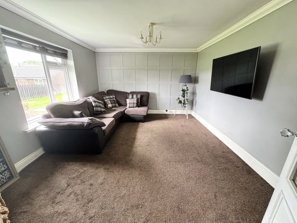 Property photo 3 of 13 Img_5854