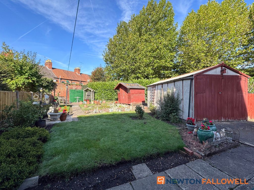 Property photo 3 of 14