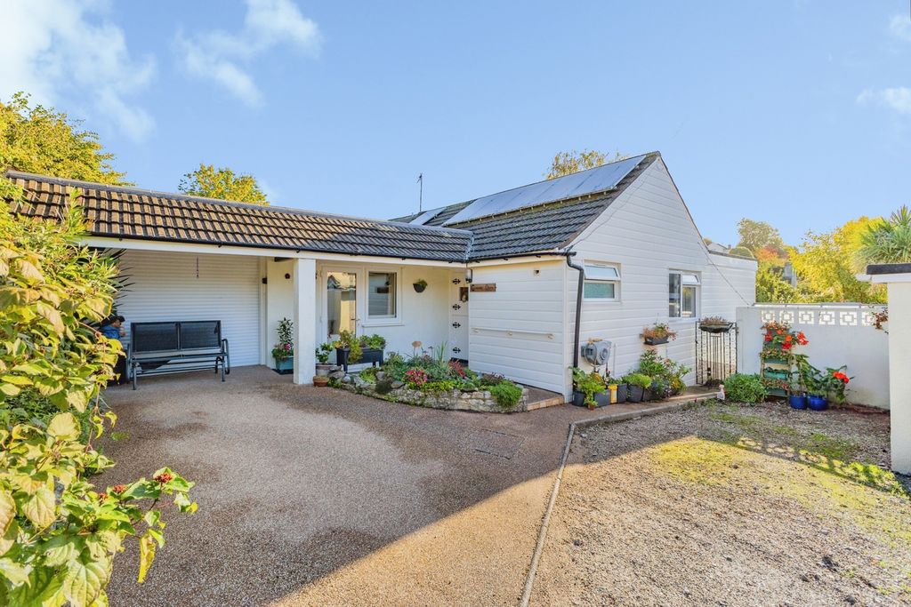 Property photo 1 of 28 Pbox-Img.Jpg