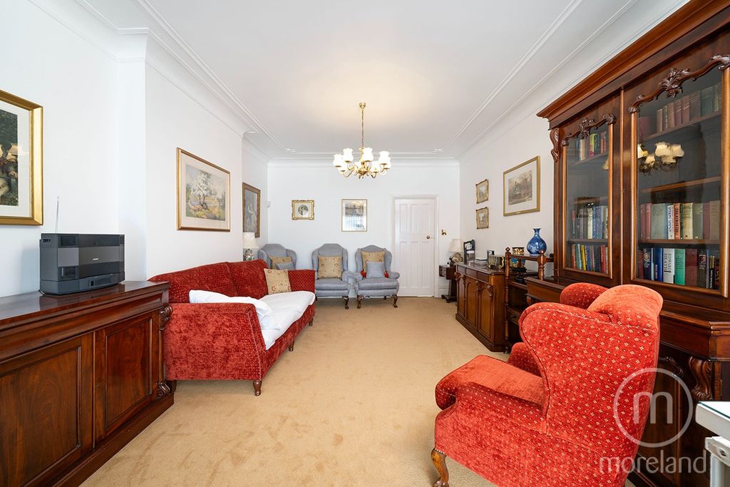 Property photo 3 of 16 4354815