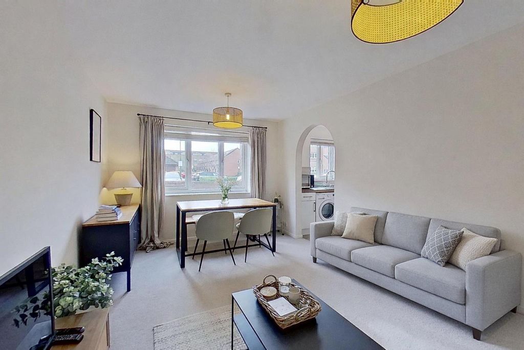 Property photo 1 of 13 Rec Room.Jpg