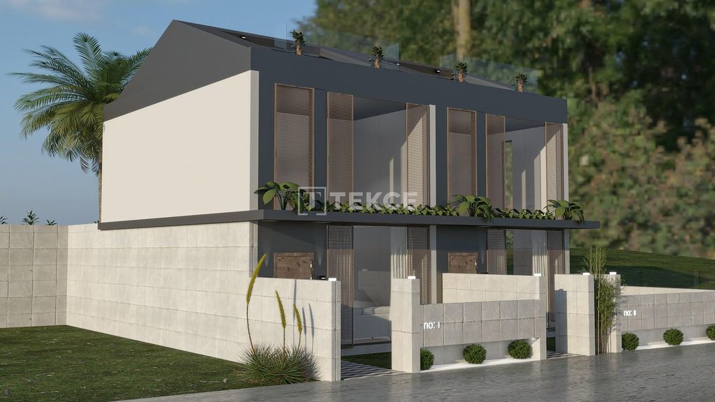 Property photo 3 of 4