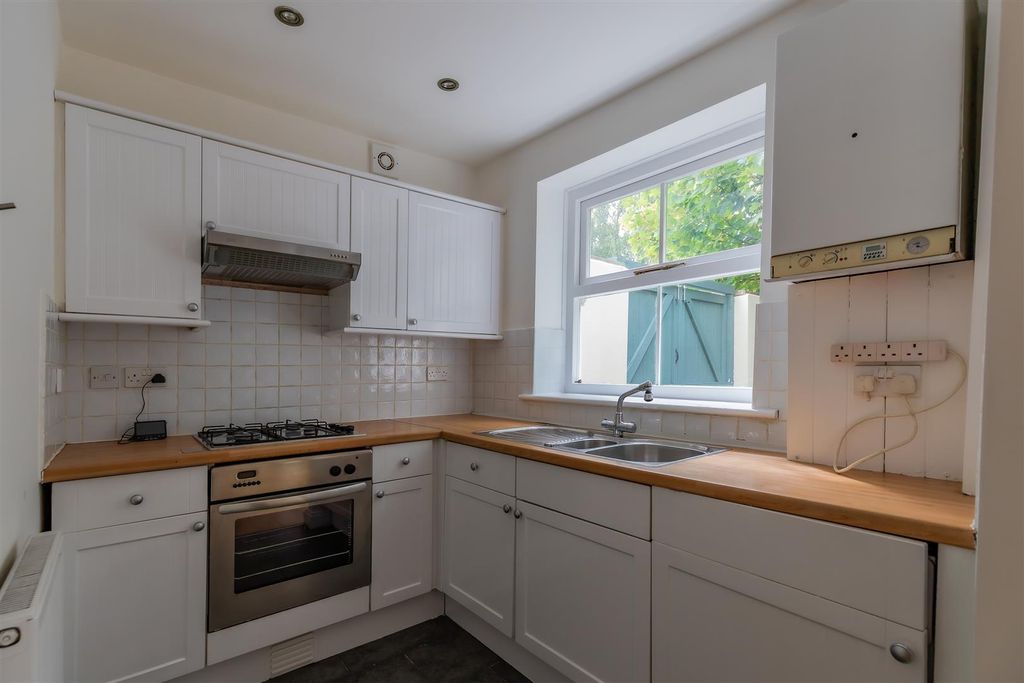 Property photo 3 of 14 1A (4 Of 17).Jpg