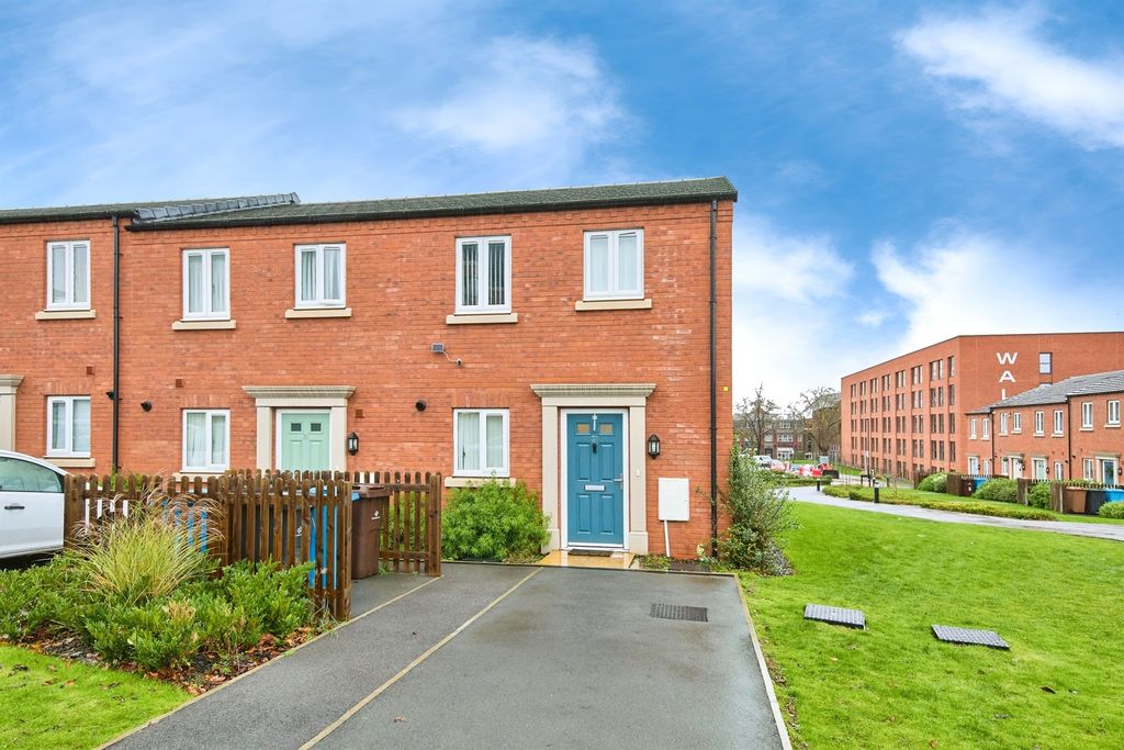 Property photo 1 of 16