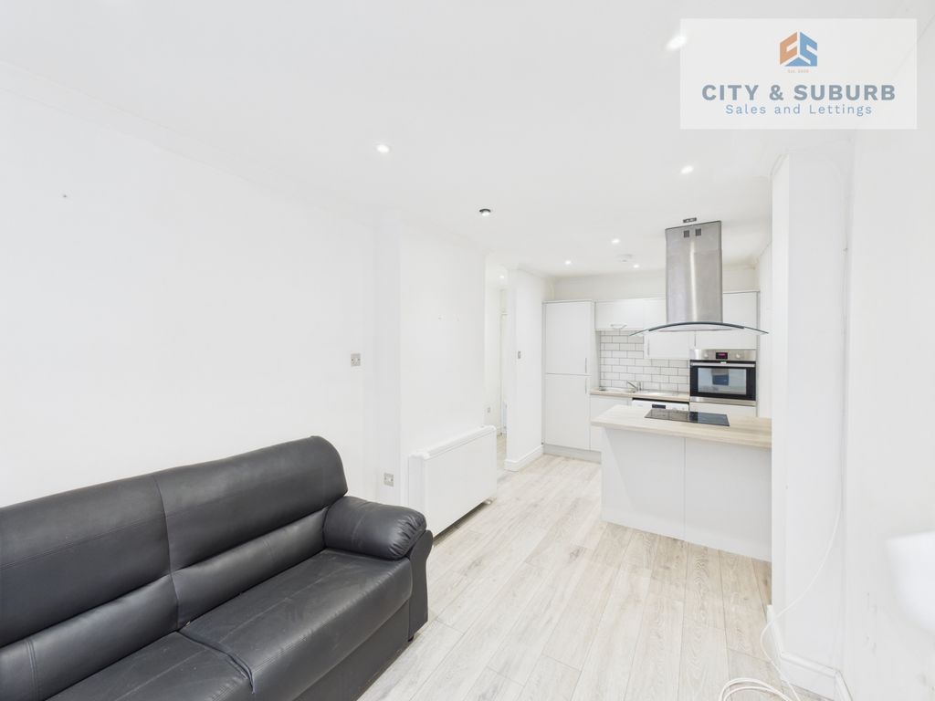 Property photo 2 of 14 Plh06 - Advert Image (2)
