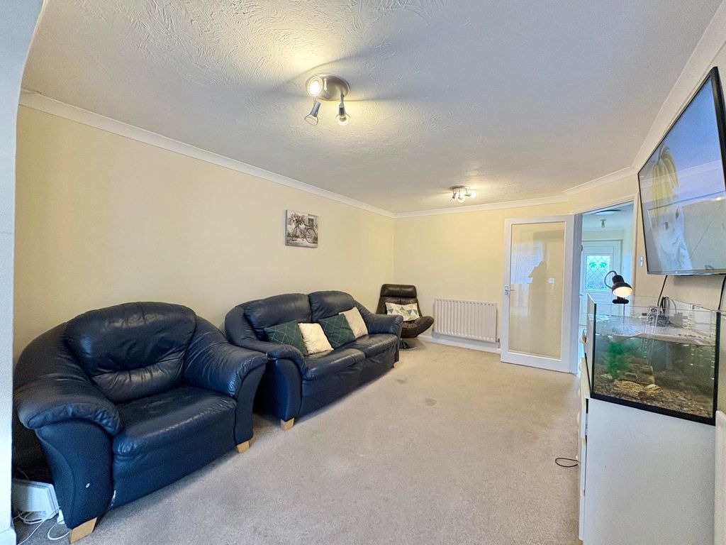 Property photo 3 of 14 Picture No. 16