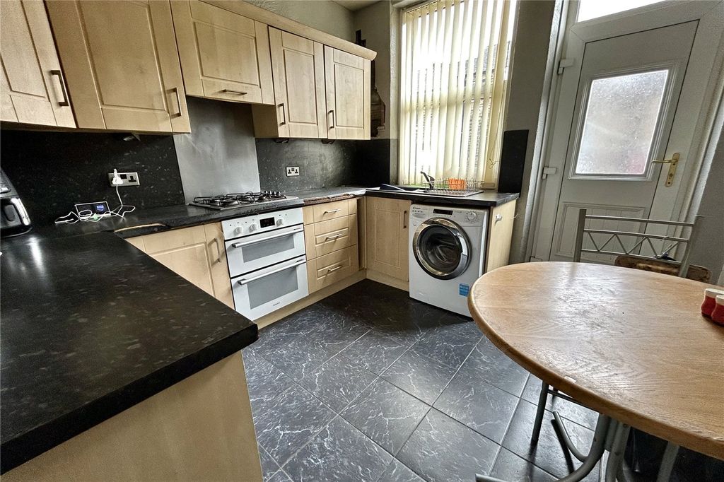 Property photo 2 of 9 Kitchen Diner