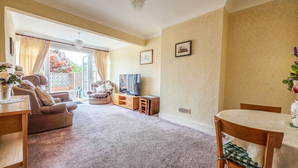Property photo 3 of 12 Picture No. 03