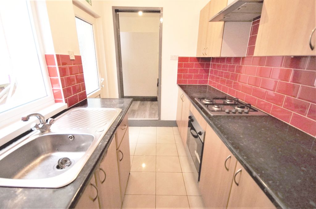 Property photo 2 of 3