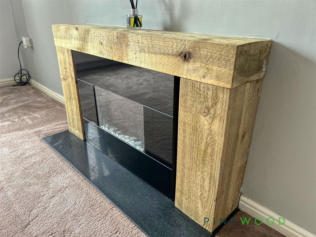 Property photo 3 of 12 Fireplaceq