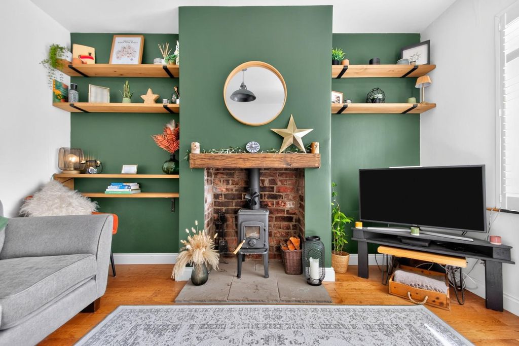 Property photo 3 of 16 Aquarrylane-4.Jpg