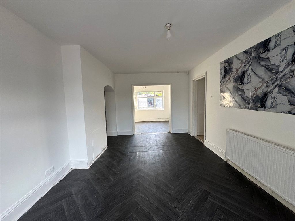 Property photo 3 of 12 Picture No. 09