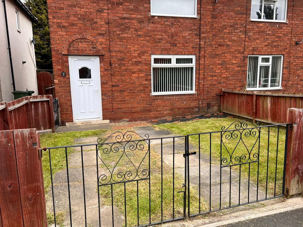 Property photo 1 of 9