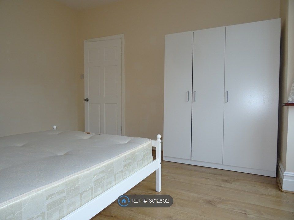 Property photo 3 of 29