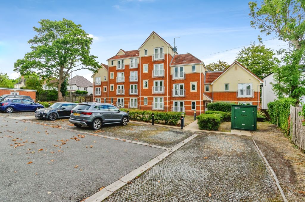 Property photo 1 of 13