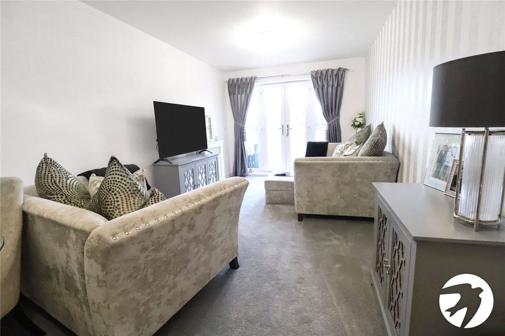 Property photo 3 of 12 Picture No. 08