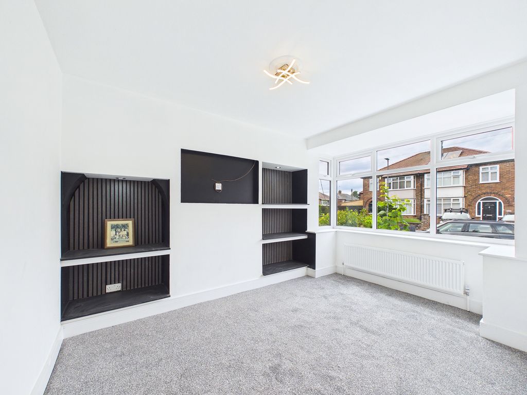 Property photo 2 of 23