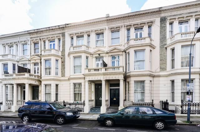 Property photo 3 of 8 Gallery