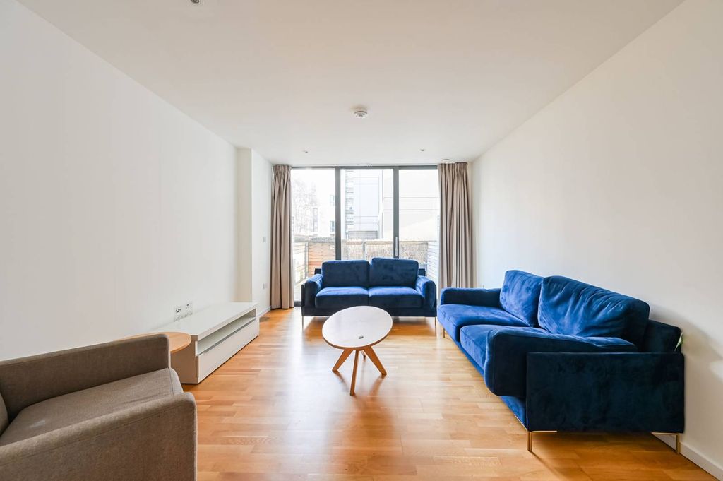 Property photo 1 of 20