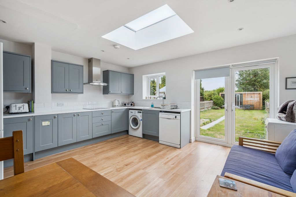 Property photo 2 of 13