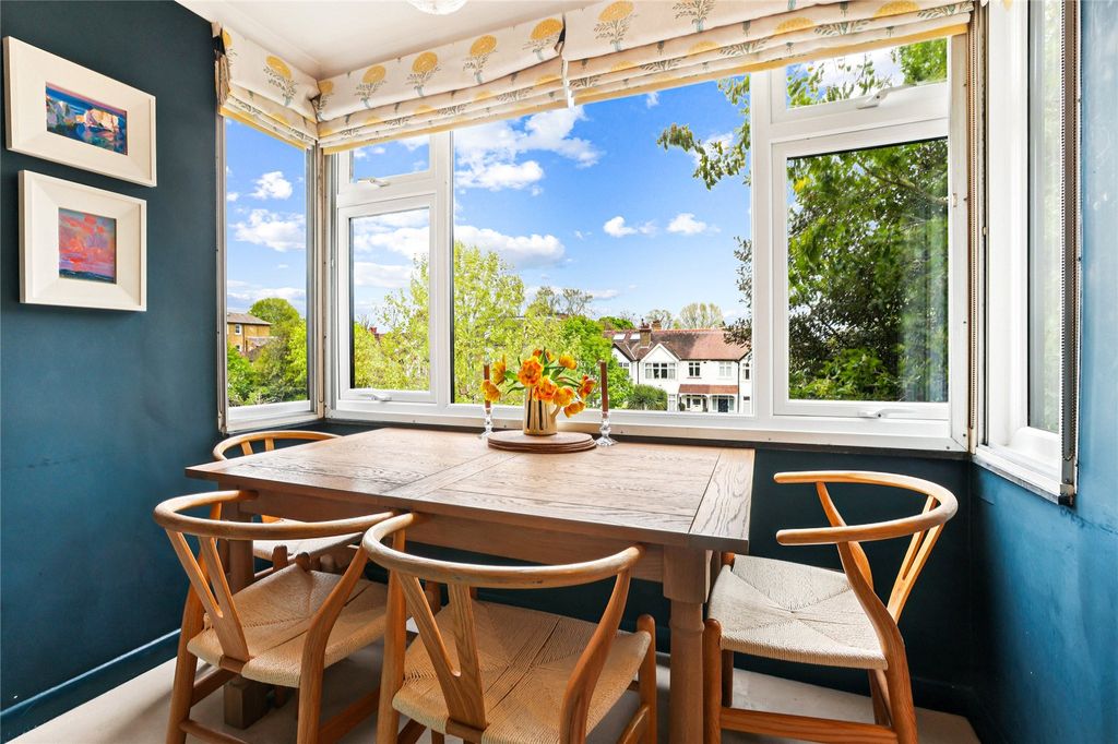 Property photo 2 of 11 Reception/Dining