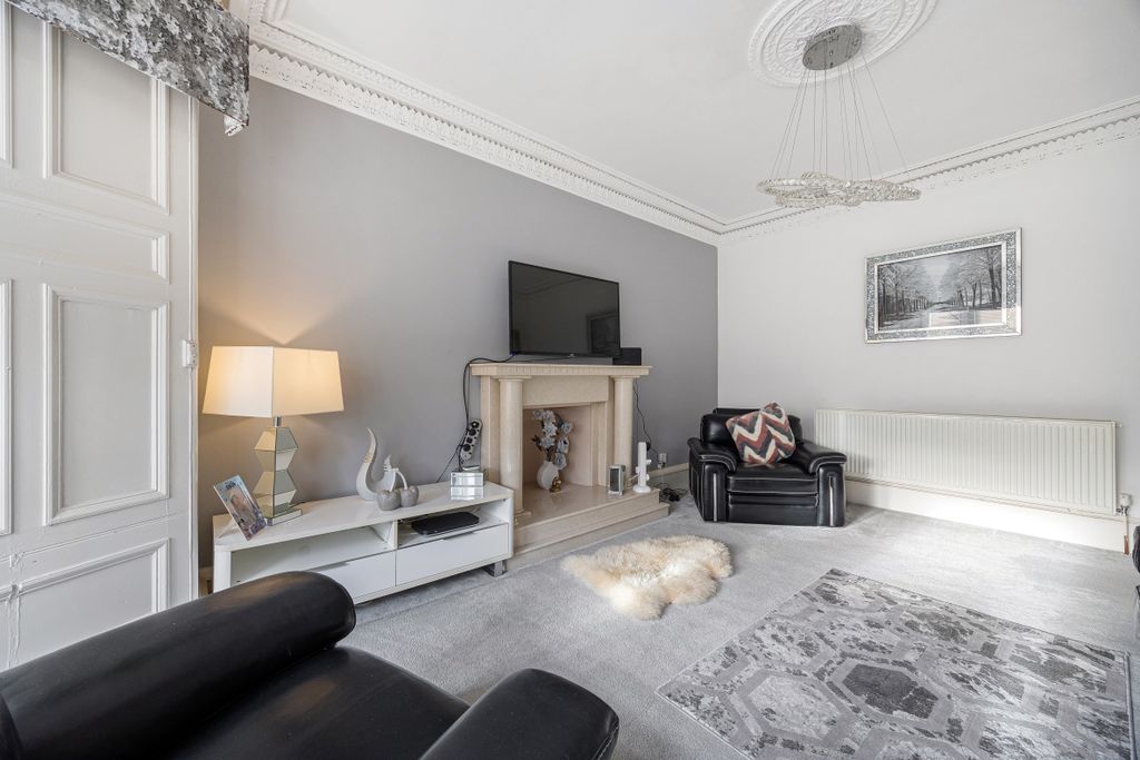 Property photo 3 of 45 5E8A9467