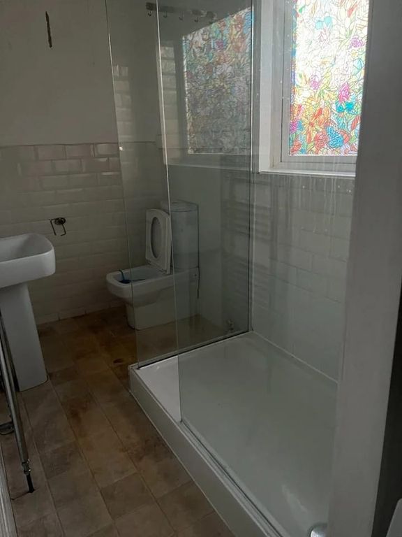 Property photo 3 of 4