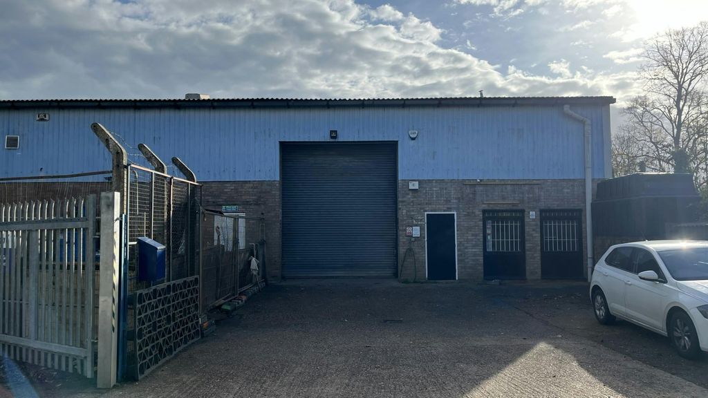 Property photo 1 of 16 Thumbnail_Img_1786.Jpg