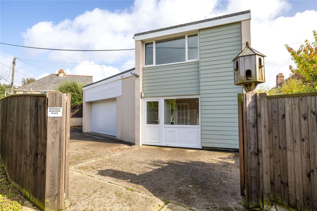 Property photo 1 of 23 Picture No. 24