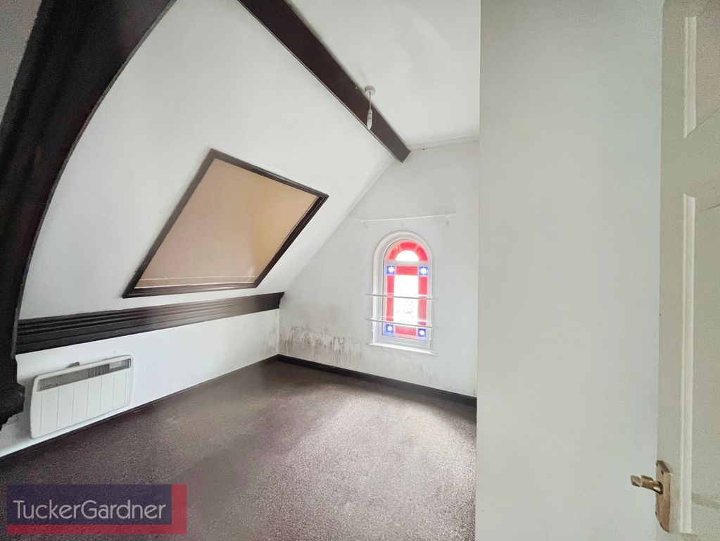 Property photo 3 of 5