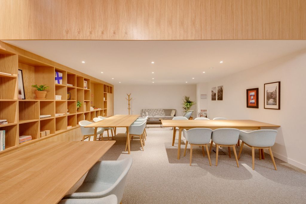 Property photo 1 of 7 Property Image 1