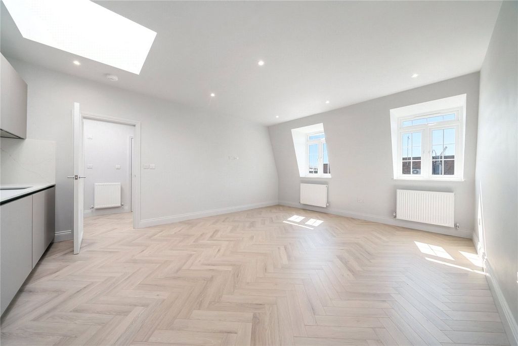 Property photo 1 of 11 Picture No. 06