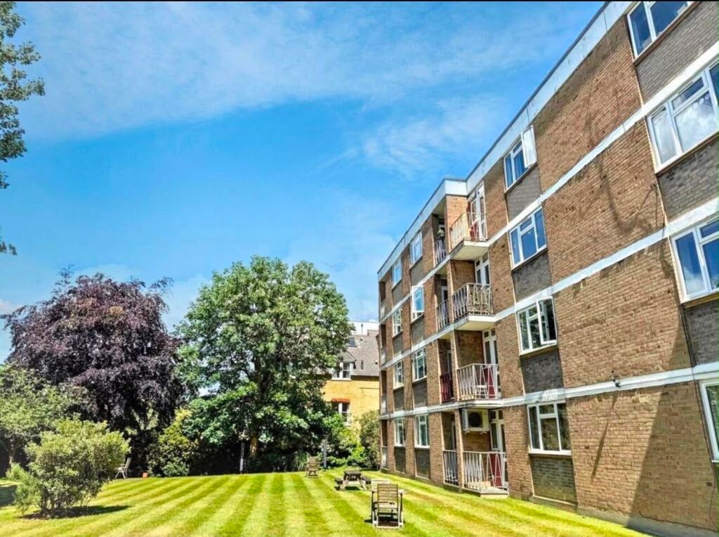 Property photo 1 of 13