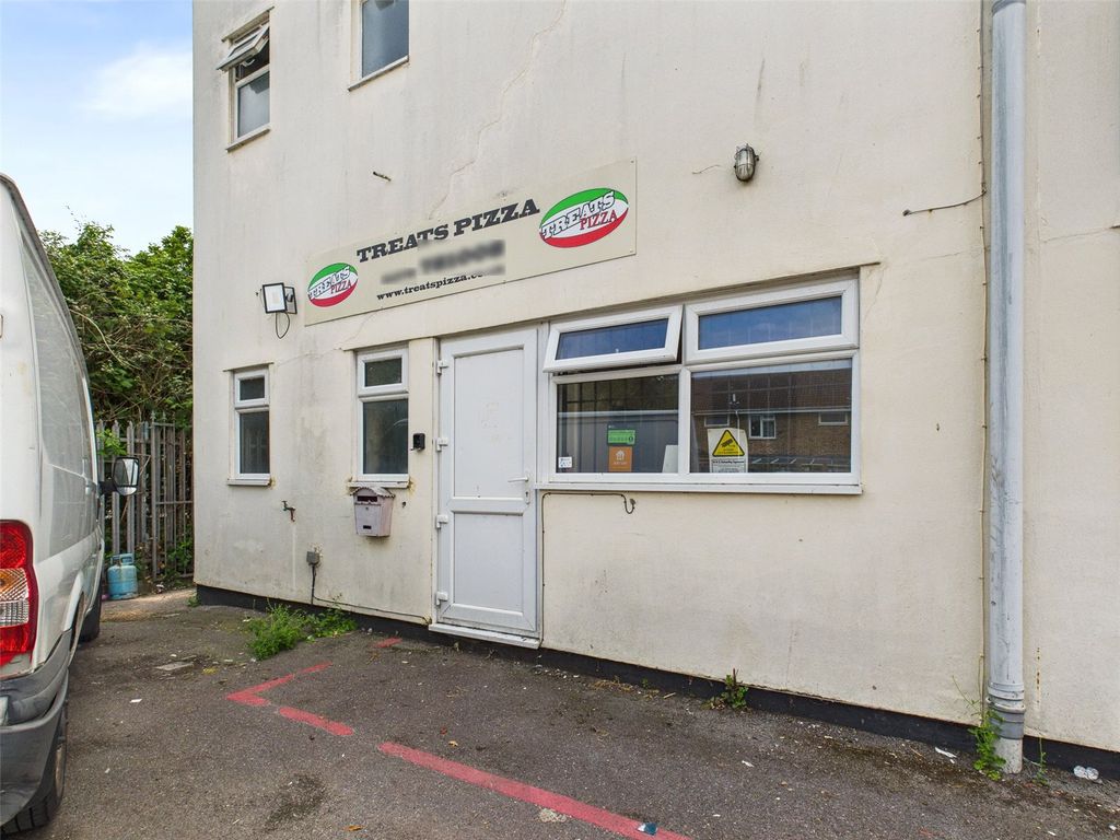 Property photo 1 of 10 Picture No. 13