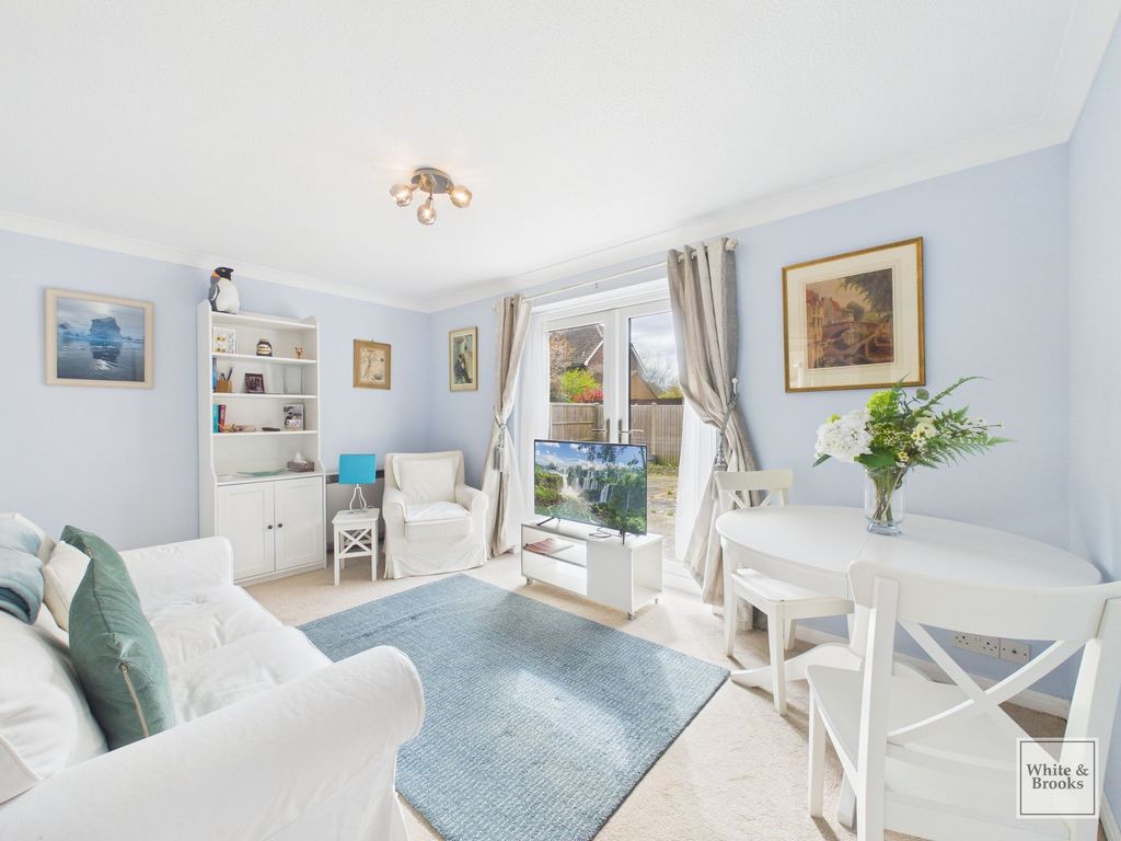 Property photo 3 of 14