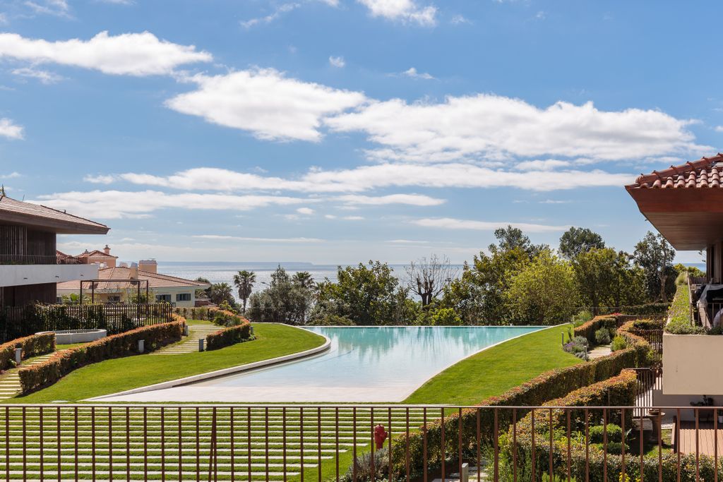 Property photo 1 of 34