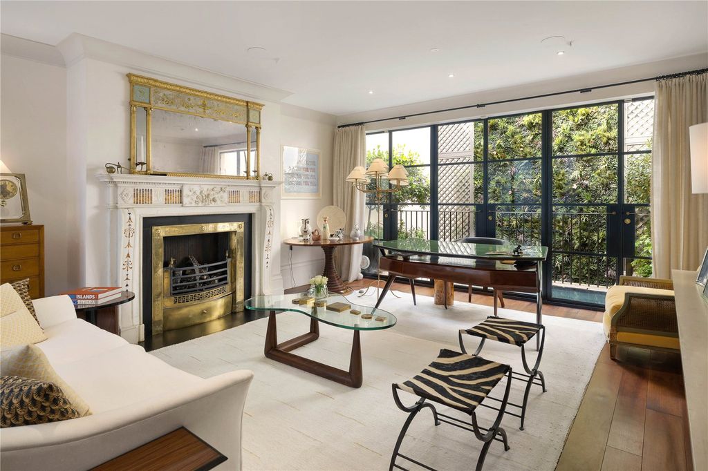 Property photo 2 of 16 Reception Room